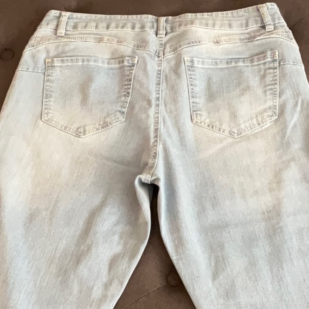 d. jeans Straight Leg Light Blue Jeans - Picture 3 of 7